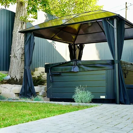 Secret Garden Vendeghaz Πανσιόν Πετς