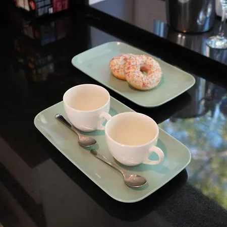 Πανσιόν Secret Garden Vendeghaz 4*