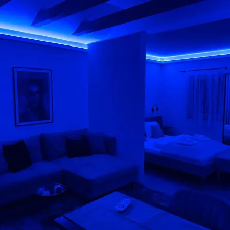 Πανσιόν Secret Garden Vendeghaz