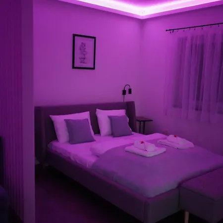 Secret Garden Vendeghaz Πανσιόν