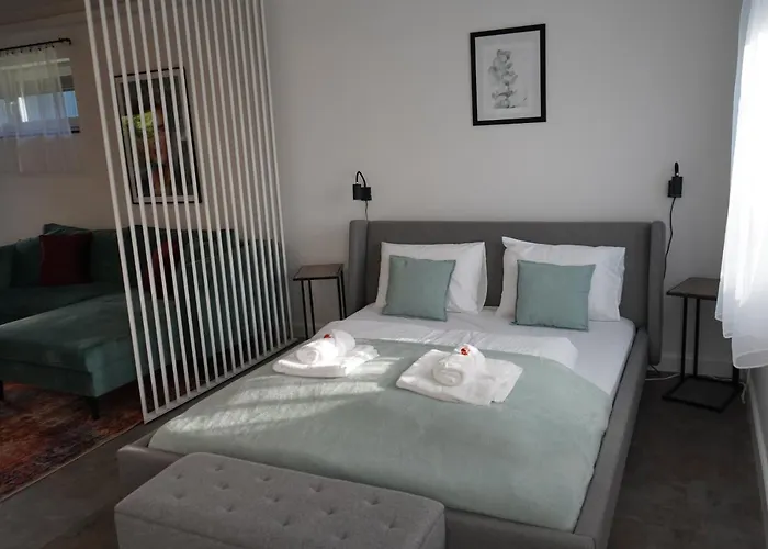 Vendégház Secret Garden 4*